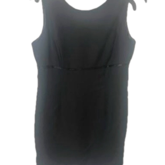 Vntg Y2K Little Black Sheath Dress 12P Minimalist Office Siren Classy Timeless - Picture 1 of 7
